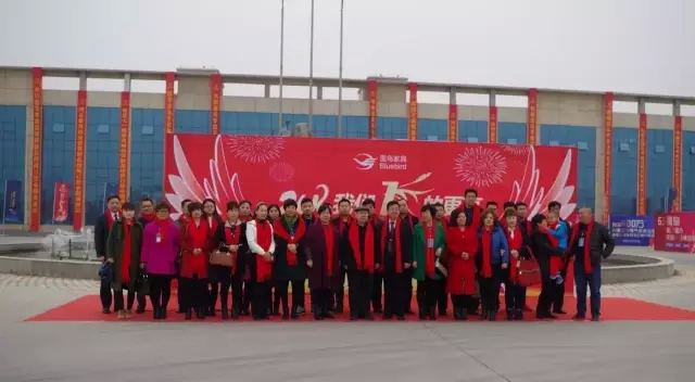 一天訂貨1.24億，新品開店128家！驚呆了！